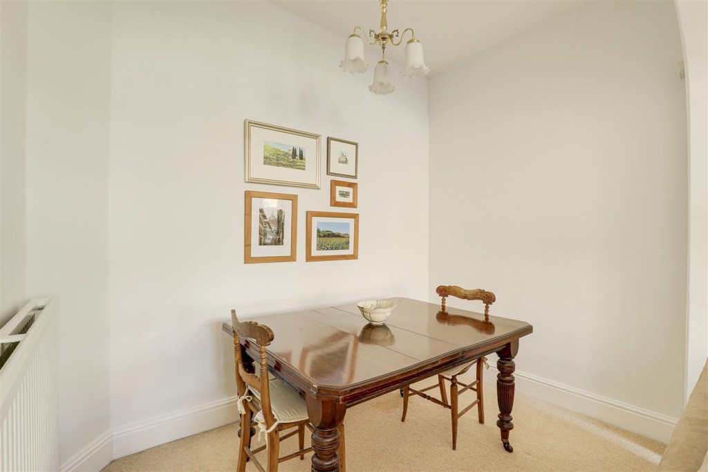 Edward Road, West Bridgford, Nottinghamshire, NG2 5GE