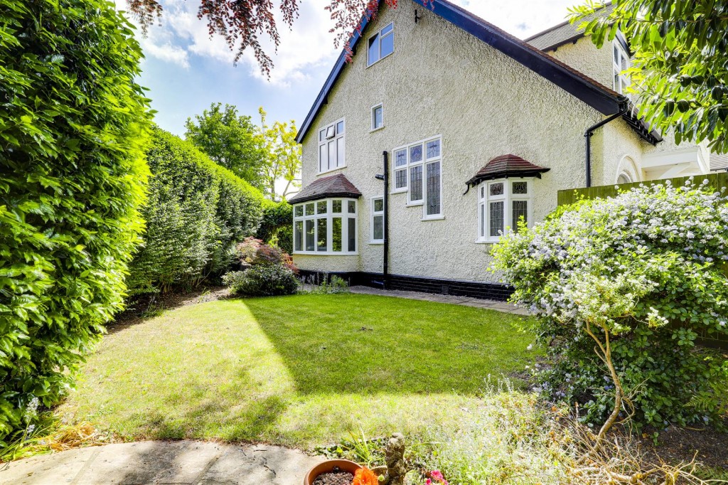 Edward Road, West Bridgford, Nottinghamshire, NG2 5GE