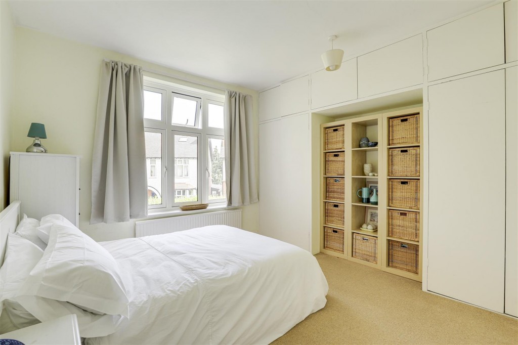Edward Road, West Bridgford, Nottinghamshire, NG2 5GE