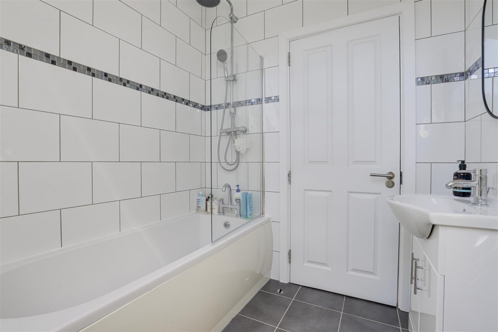 Sceptre Street, Sherwood, Nottinghamshire, NG5 2HT