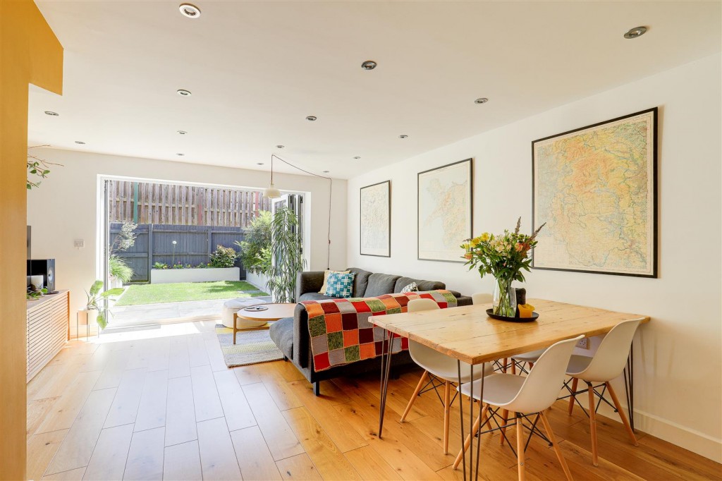 Sceptre Street, Sherwood, Nottinghamshire, NG5 2HT
