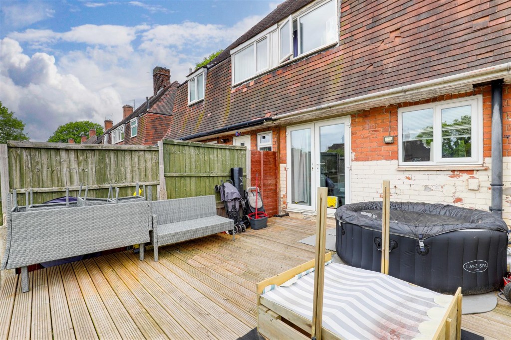 Rosecroft Drive, Daybrook, Nottinghamshire, NG5 6EN