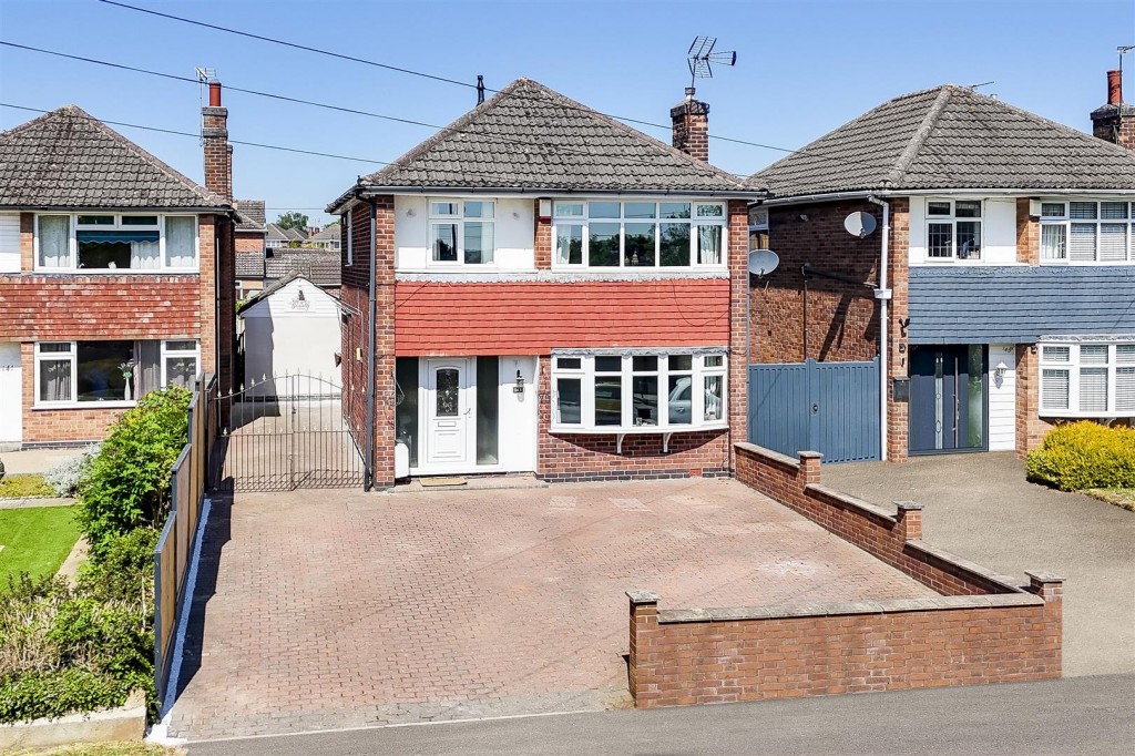 Papplewick Lane, Hucknall, Nottinghamshire, NG15 8EJ