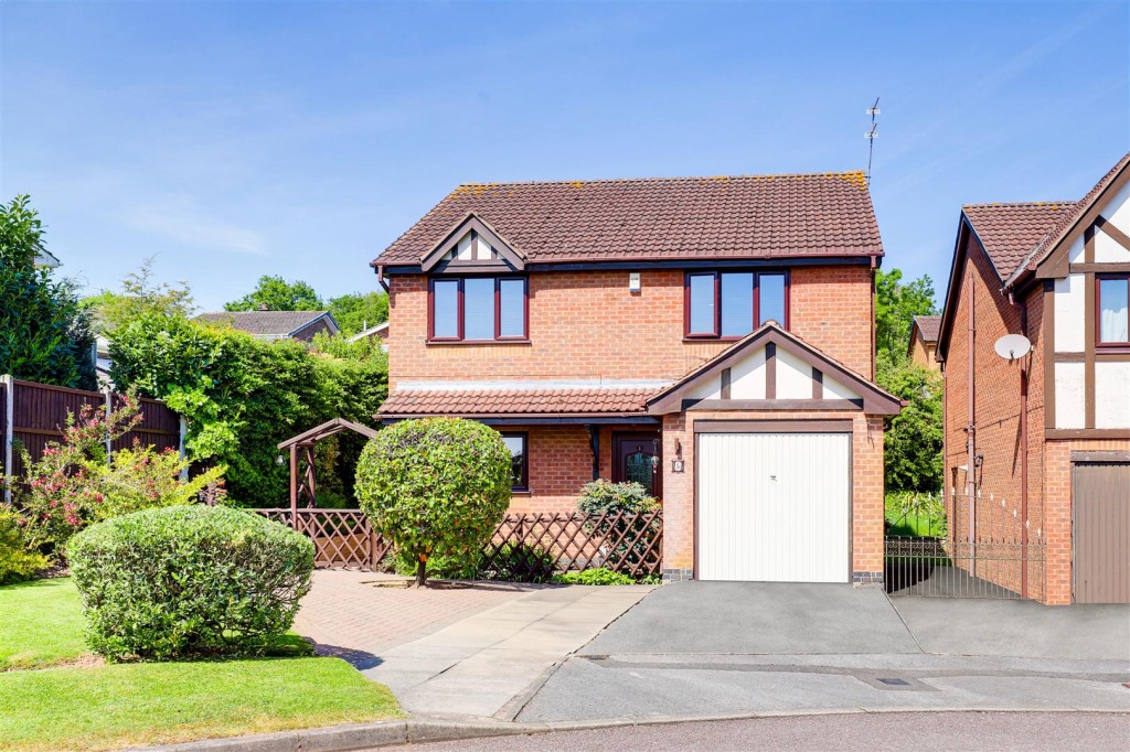 Axford Close, Gedling, Nottinghamshire, NG4 4BB