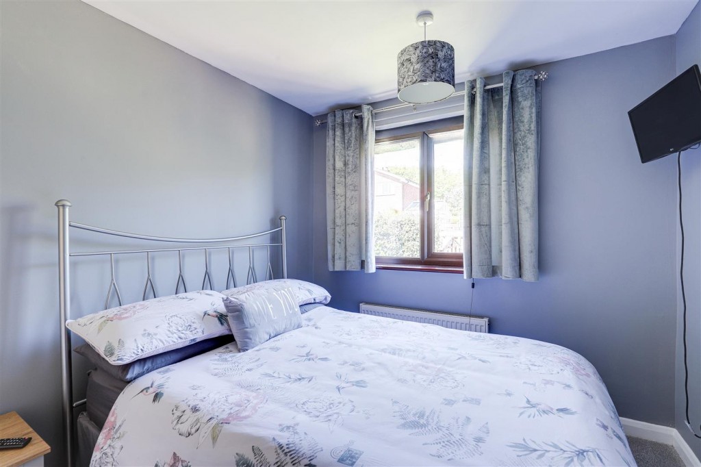 Axford Close, Gedling, Nottinghamshire, NG4 4BB