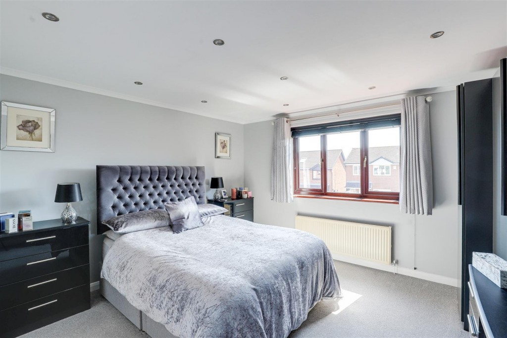 Axford Close, Gedling, Nottinghamshire, NG4 4BB