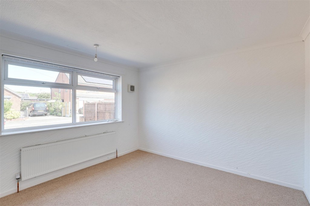 Charles Avenue, Sandiacre, Nottinghamshire, NG10 5BX