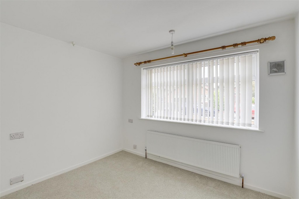 Charles Avenue, Sandiacre, Nottinghamshire, NG10 5BX