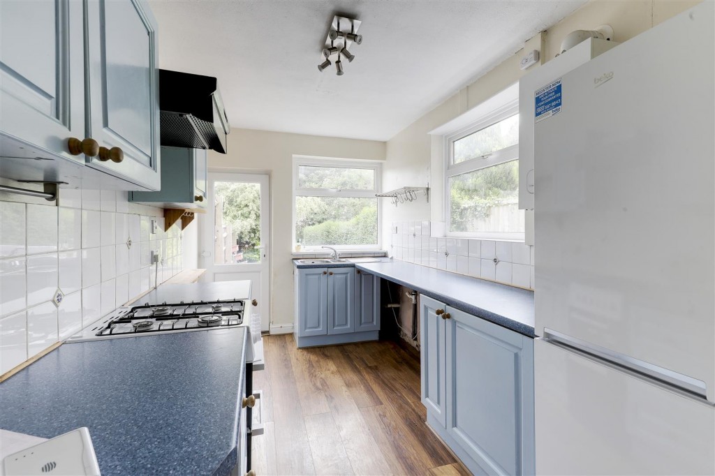 Standhill Road, Carlton, Nottinghamshire, NG4 1JN