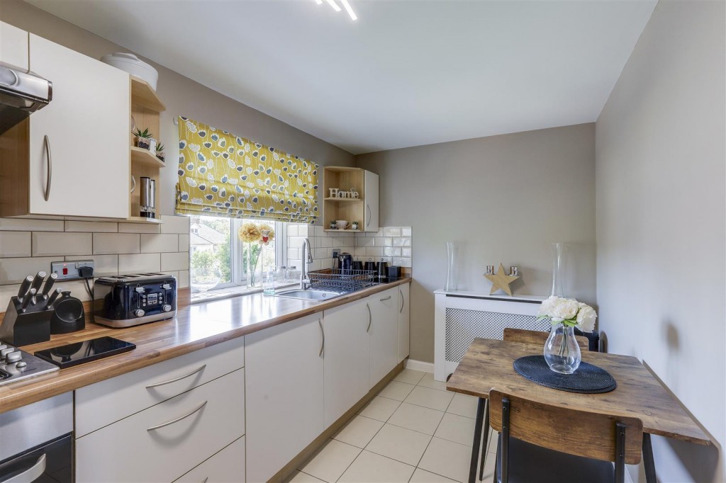 Kenbrook Road, Hucknall, Nottinghamshire, NG15 8HS