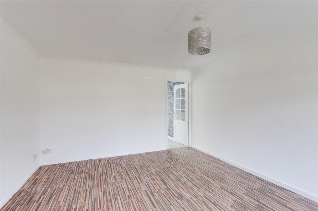 Darwin Close, Top Valley, Nottinghamshire, NG5 9LN