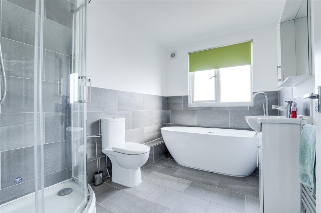 Tudor Road, West Bridgford, Nottinghamshire, NG2 6EB