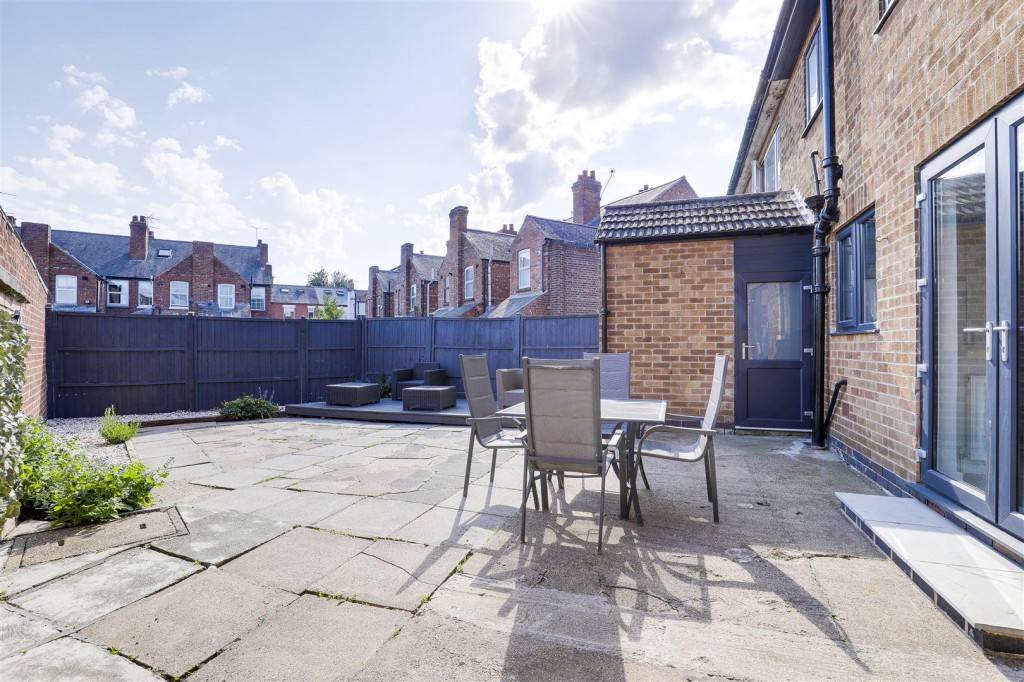 Tudor Road, West Bridgford, Nottinghamshire, NG2 6EB