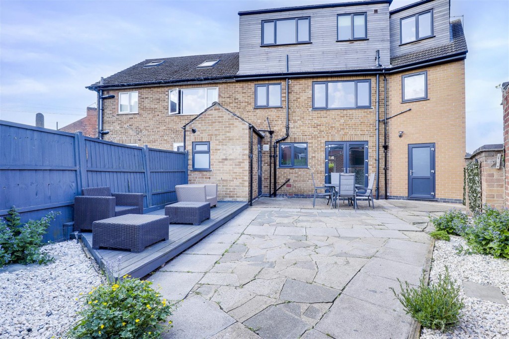 Tudor Road, West Bridgford, Nottinghamshire, NG2 6EB