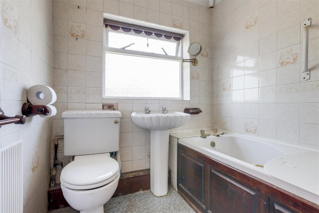 Trevor Road, Beeston, Nottinghamshire, NG9 1GR