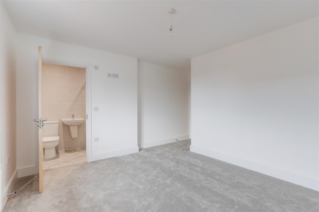 Meadow Croft Gardens, Hucknall, Nottingham