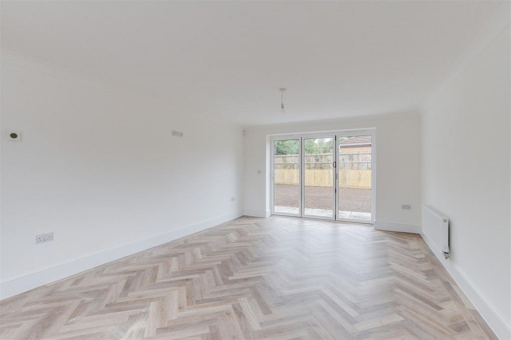 Meadow Croft Gardens, Hucknall, Nottingham