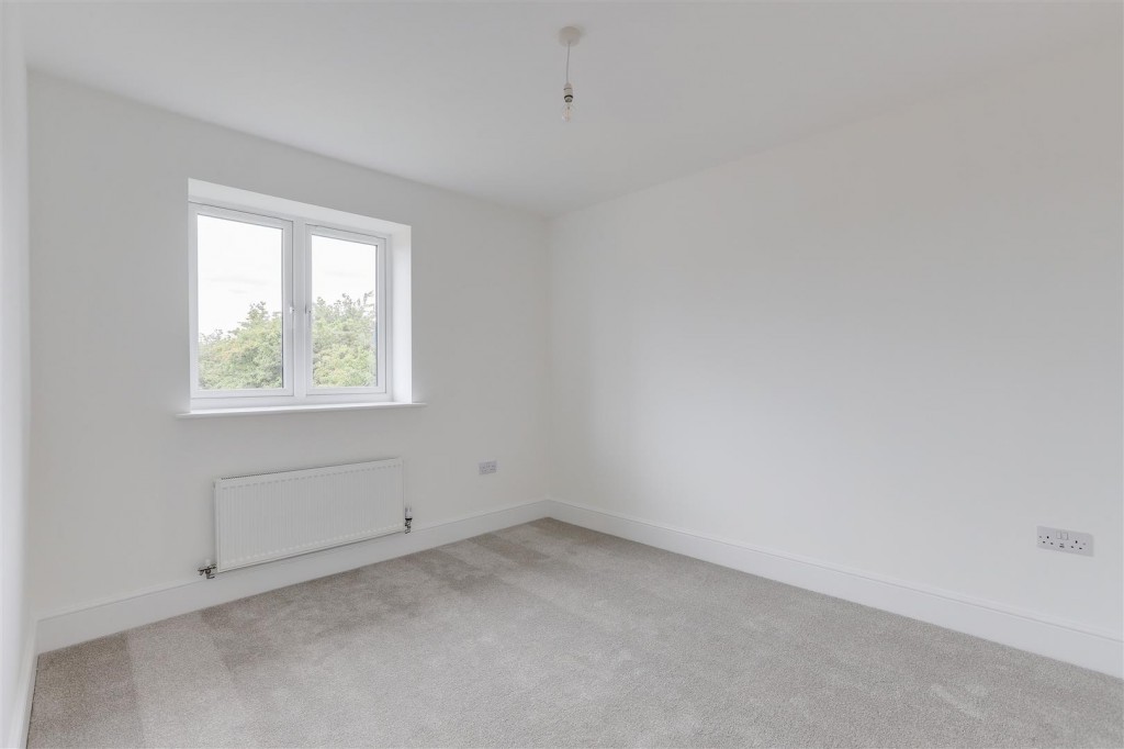 Meadow Croft Gardens, Hucknall, Nottingham