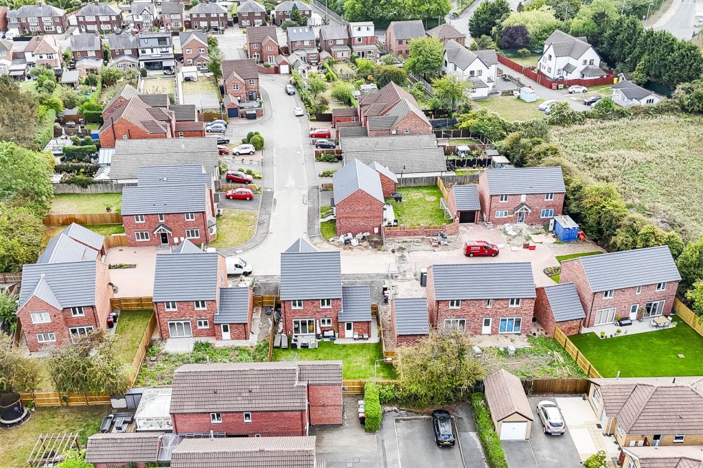 Meadow Croft Gardens, Hucknall, Nottingham