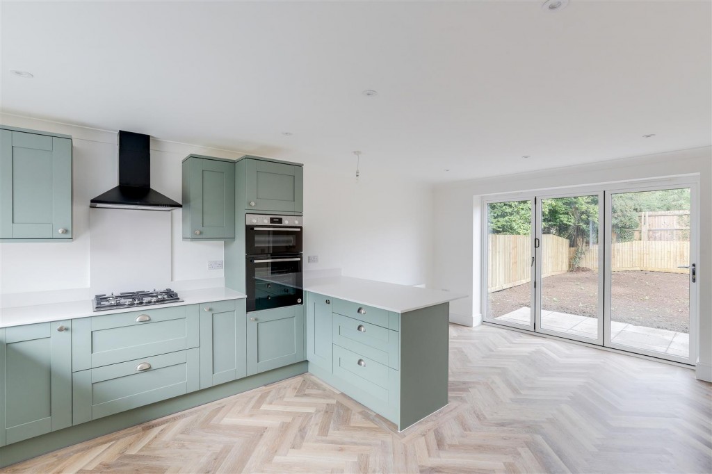 Meadow Croft Gardens, Hucknall, Nottingham