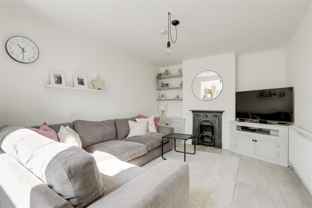 Sandford Road, Mapperley, Nottinghamshire, NG3 6AG