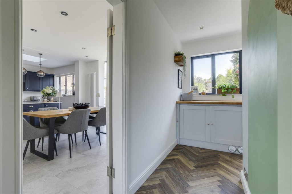 Burnside Drive, Bramcote, Nottinghamshire, NG9 3EF
