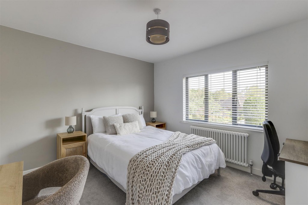Burnside Drive, Bramcote, Nottinghamshire, NG9 3EF