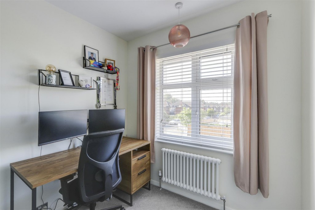 Burnside Drive, Bramcote, Nottinghamshire, NG9 3EF
