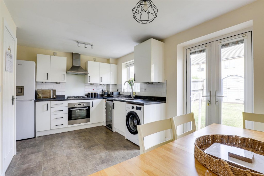 Chalfont Drive, Aspley, Nottinghamshire, NG8 3LT
