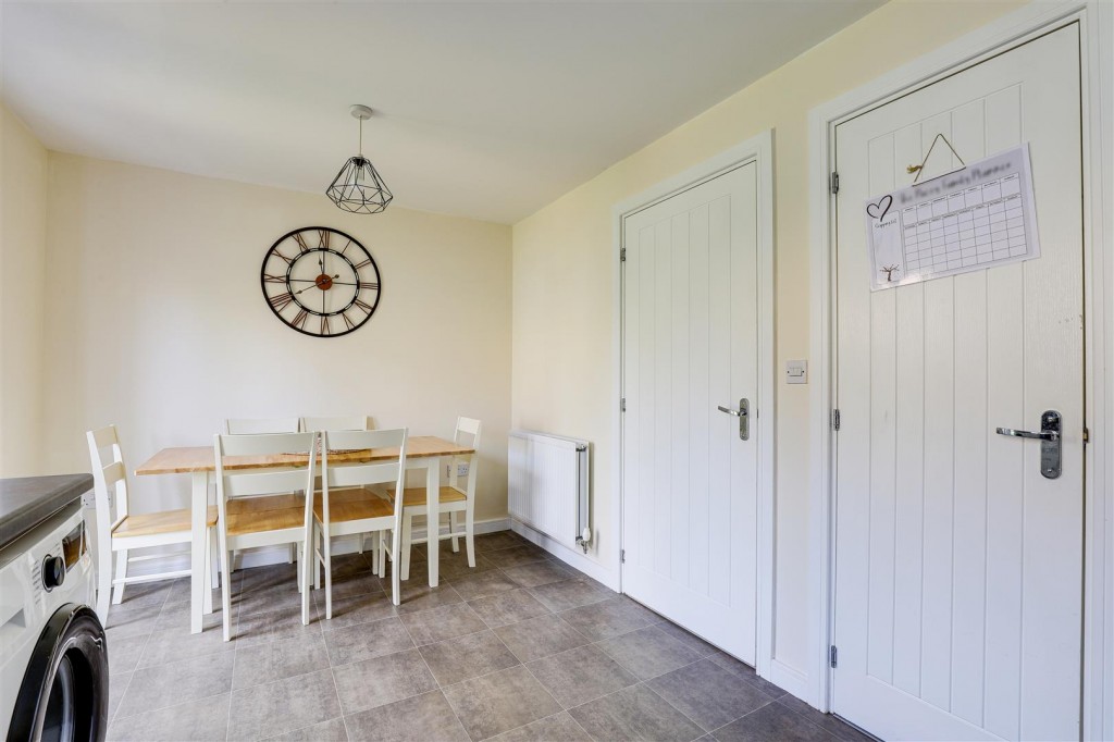 Chalfont Drive, Aspley, Nottinghamshire, NG8 3LT