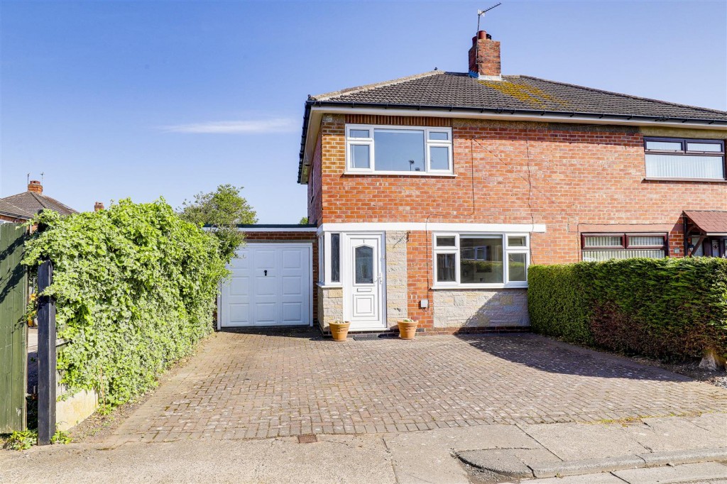 Oban Road, Beeston, Nottinghamshire, NG9 4FX