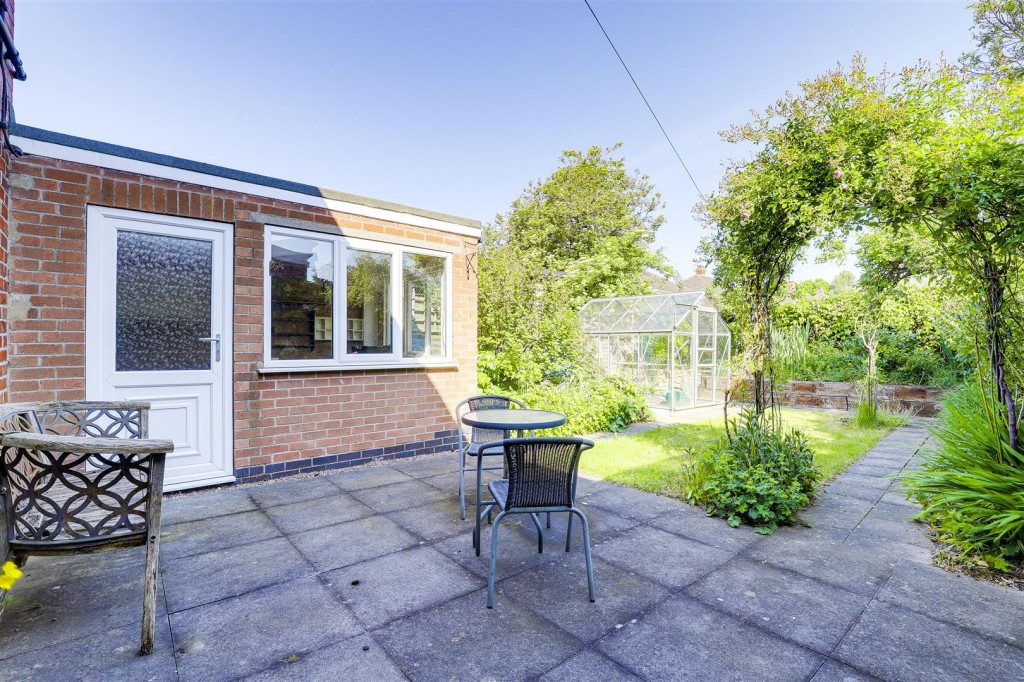 Oban Road, Beeston, Nottinghamshire, NG9 4FX