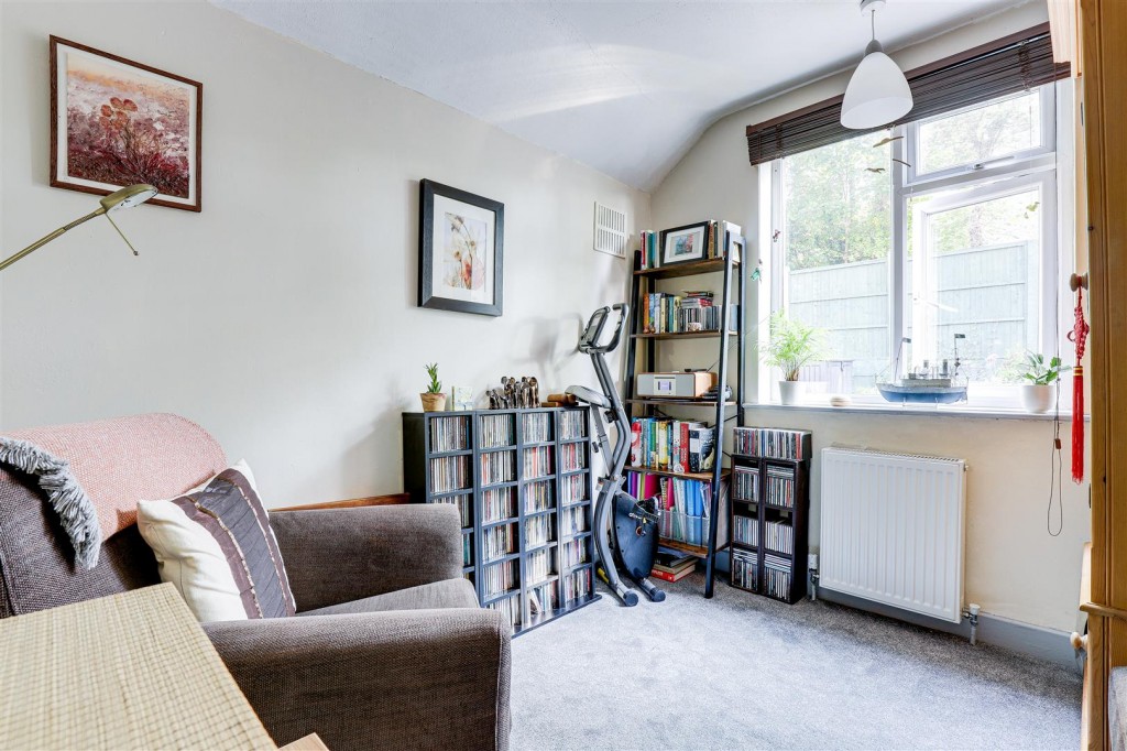 Brookside Cottages, Burton Joyce, Nottinghamshire, NG14 5DA
