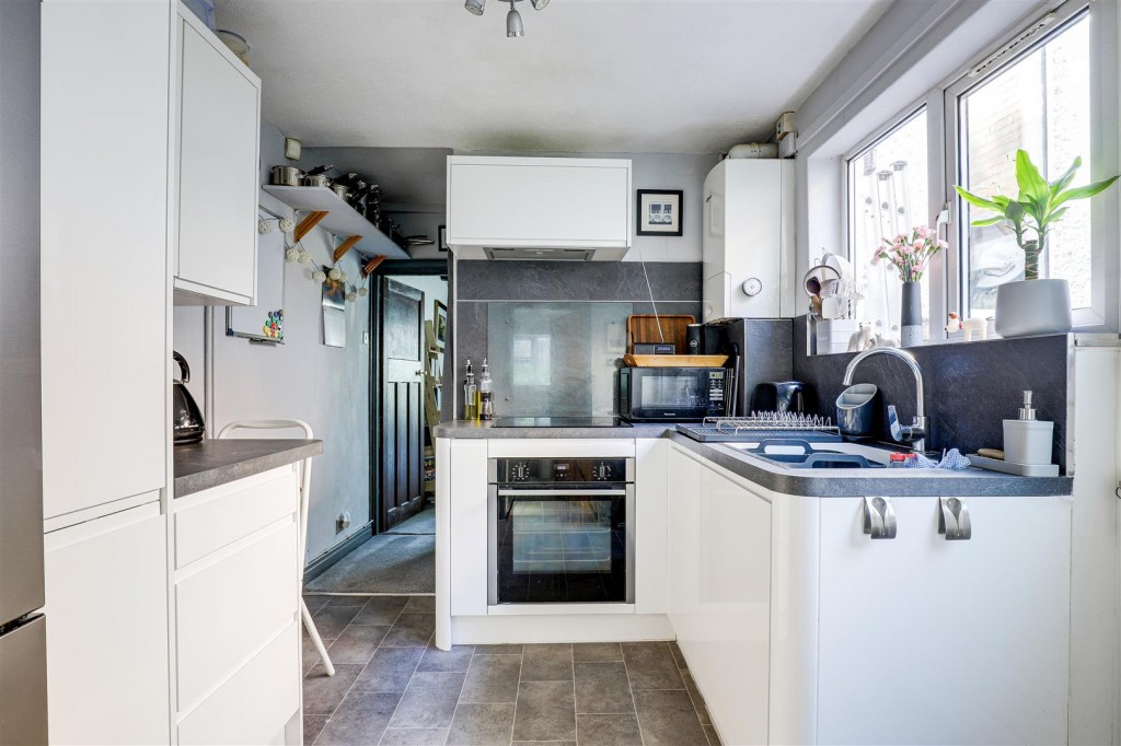 Brookside Cottages, Burton Joyce, Nottinghamshire, NG14 5DA