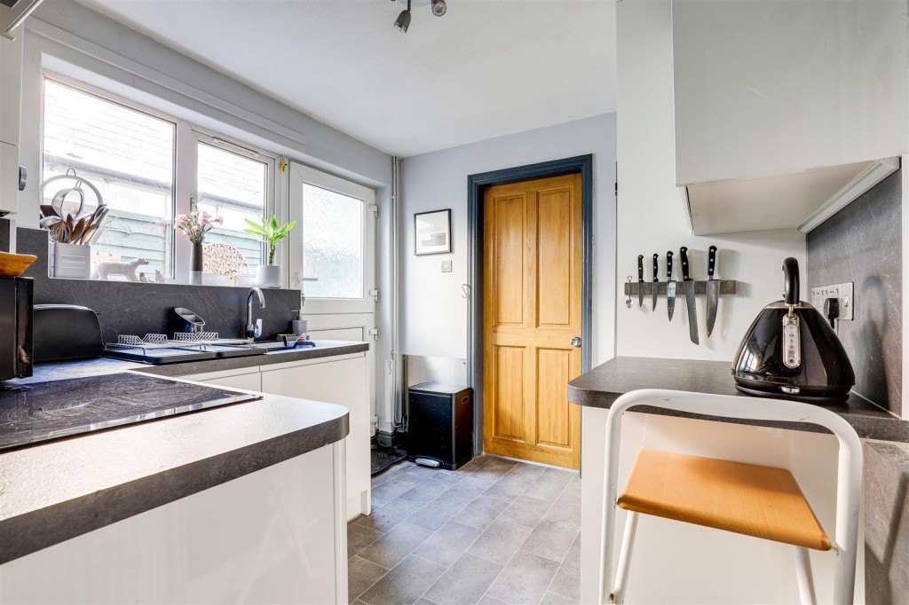 Brookside Cottages, Burton Joyce, Nottinghamshire, NG14 5DA