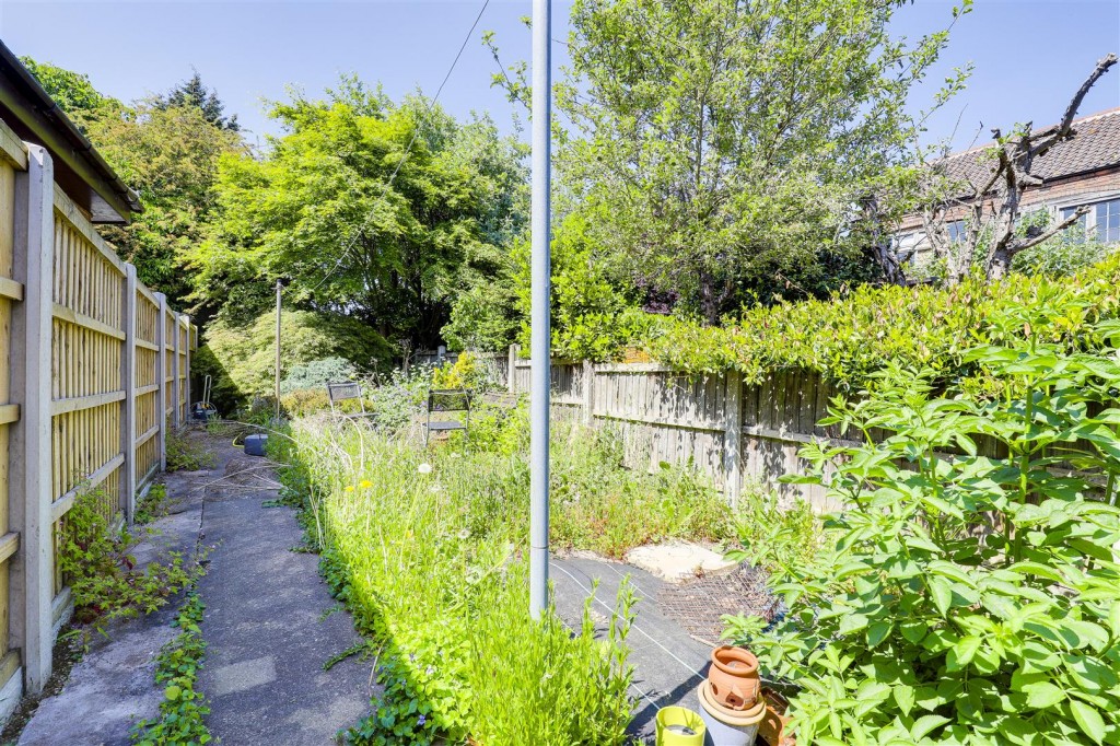 Furlong Street, Arnold, Nottinghamshire, NG5 7AA