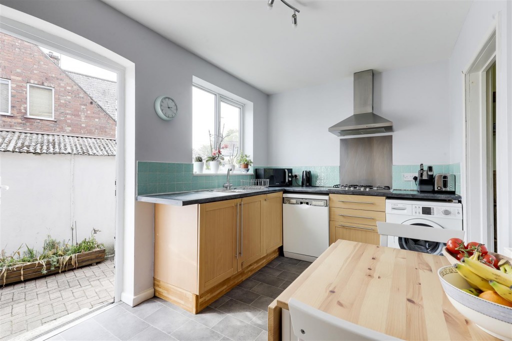 Rushcliffe Rise, Sherwood, Nottinghamshire, NG5 3HJ