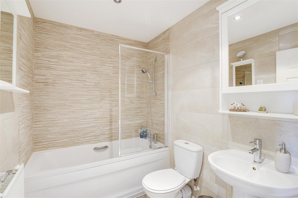 Langdon Close, Sherwood, Nottinghamshire, NG5 1DY
