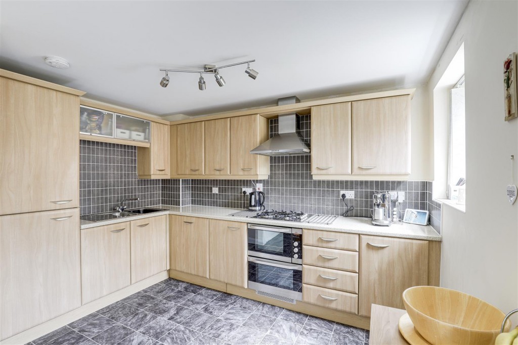 Langdon Close, Sherwood, Nottinghamshire, NG5 1DY