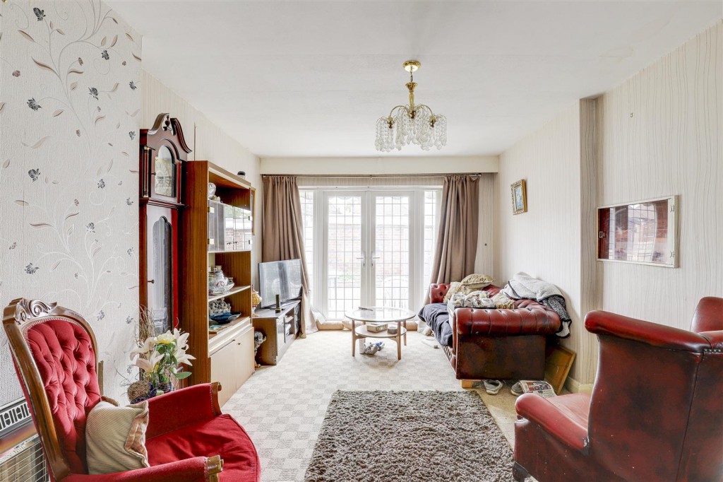 Newlyn Drive, Aspley, Nottinghamshire, NG8 5GX