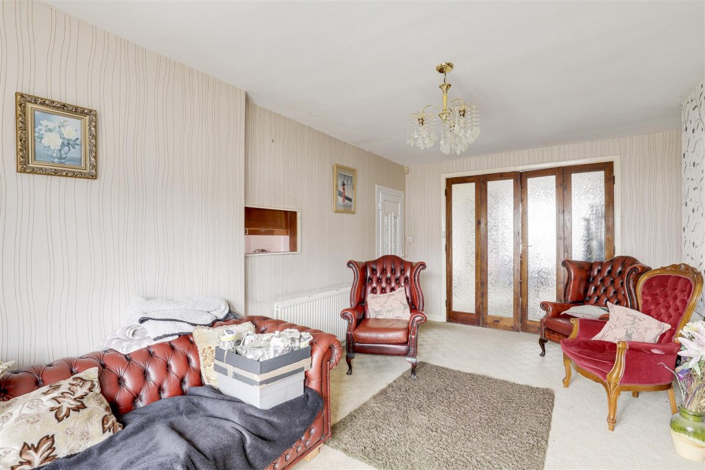 Newlyn Drive, Aspley, Nottinghamshire, NG8 5GX