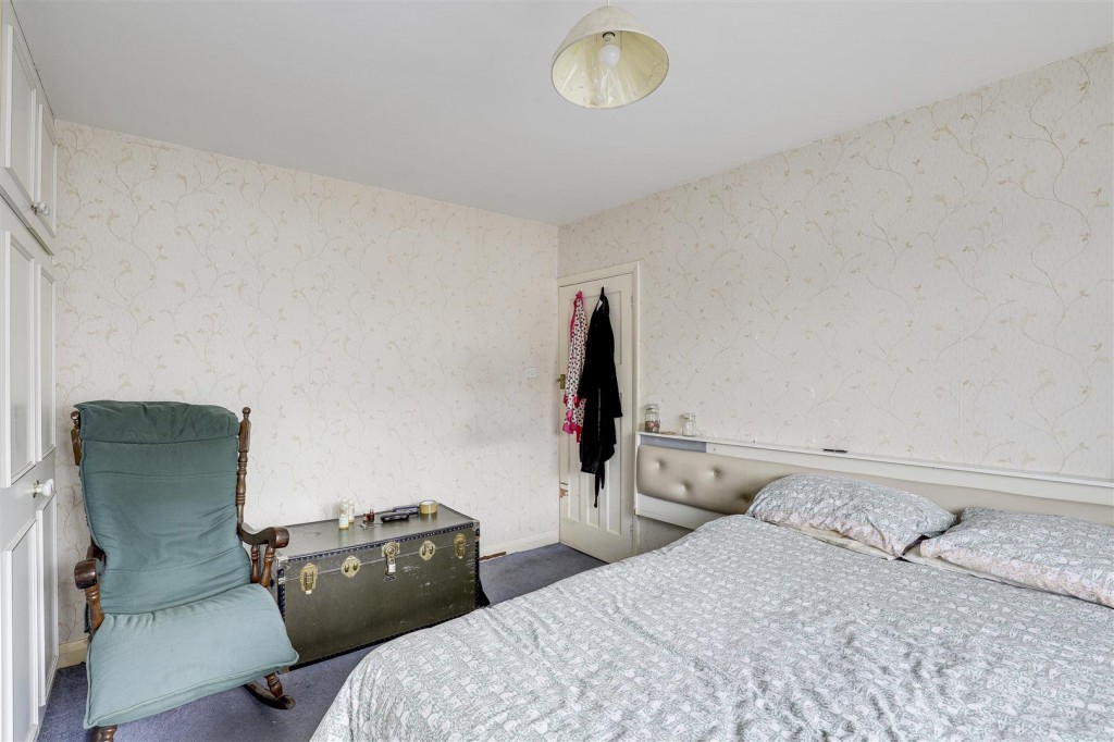 Newlyn Drive, Aspley, Nottinghamshire, NG8 5GX