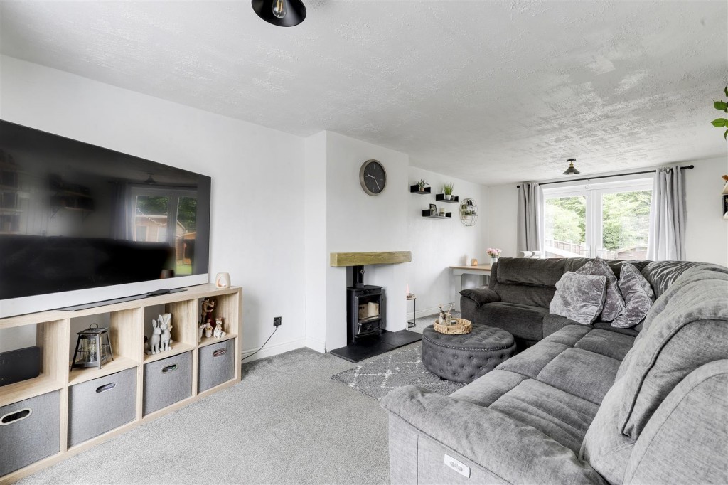 Broadwood Road, Bestwood Park, Nottinghamshire, NG5 5QF