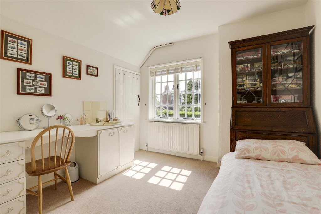 Old Melton Road, Keyworth, Nottinghamshire, NG12 5NN