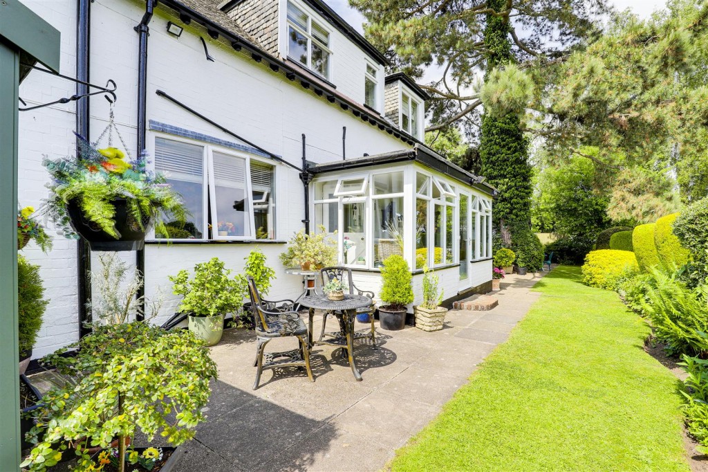 Old Melton Road, Keyworth, Nottinghamshire, NG12 5NN