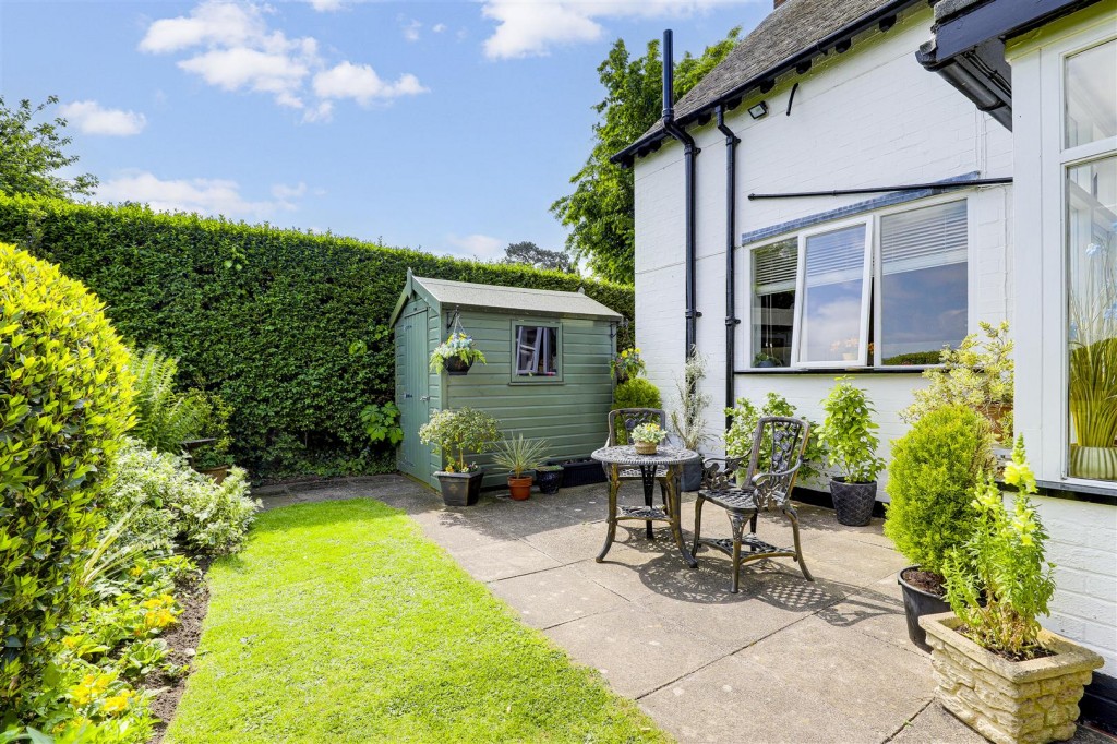 Old Melton Road, Keyworth, Nottinghamshire, NG12 5NN