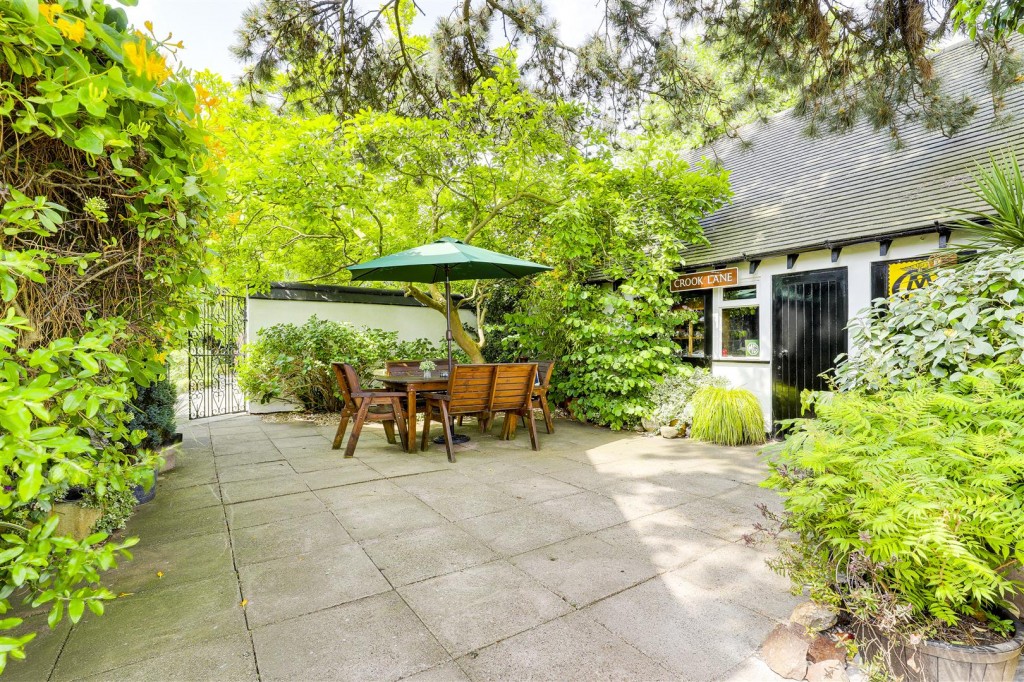 Old Melton Road, Keyworth, Nottinghamshire, NG12 5NN