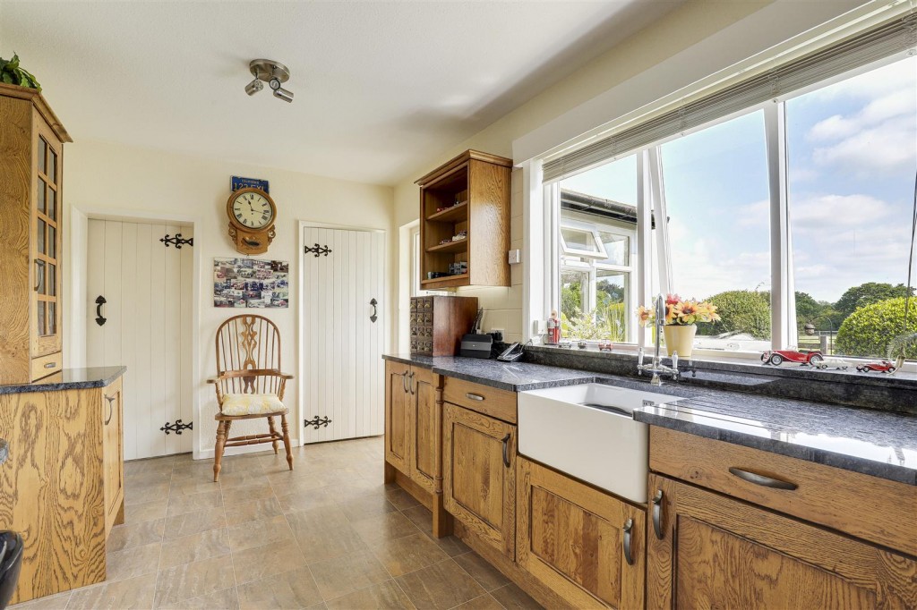 Old Melton Road, Keyworth, Nottinghamshire, NG12 5NN