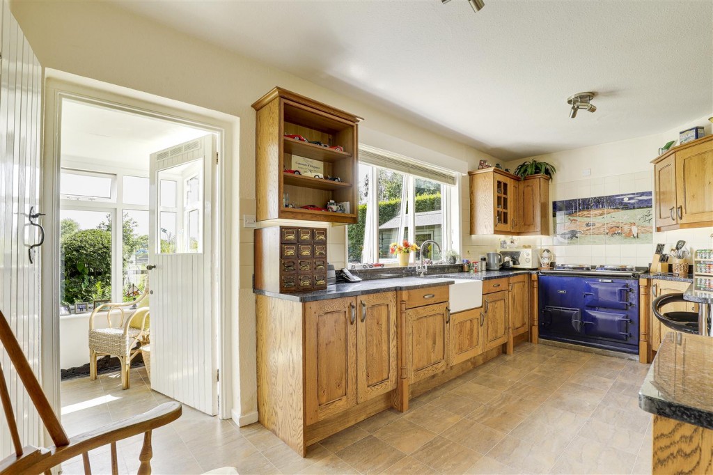 Old Melton Road, Keyworth, Nottinghamshire, NG12 5NN