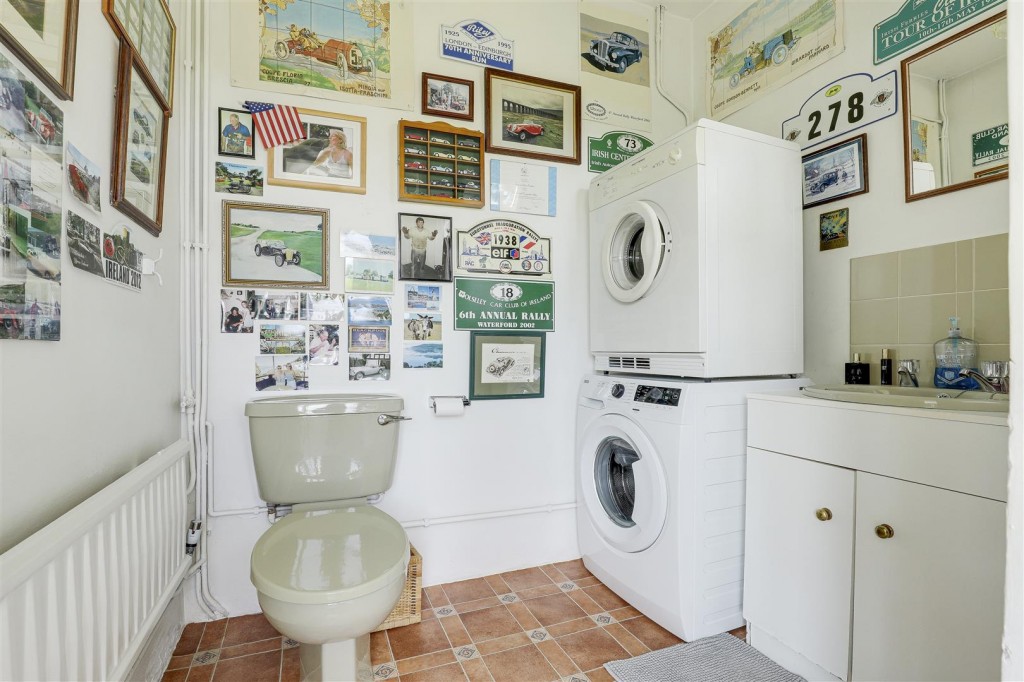 Old Melton Road, Keyworth, Nottinghamshire, NG12 5NN